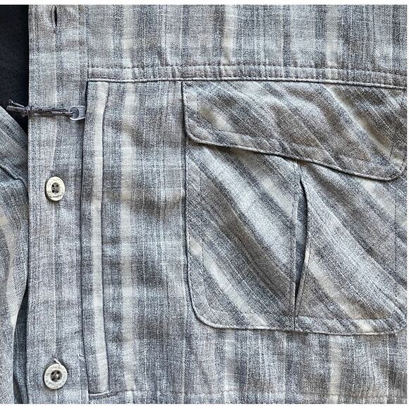 Mens Wrangler Outdoor Button Down Casual LongSleeve Gray Vents Quick Dry Size XL - Picture 4 of 9